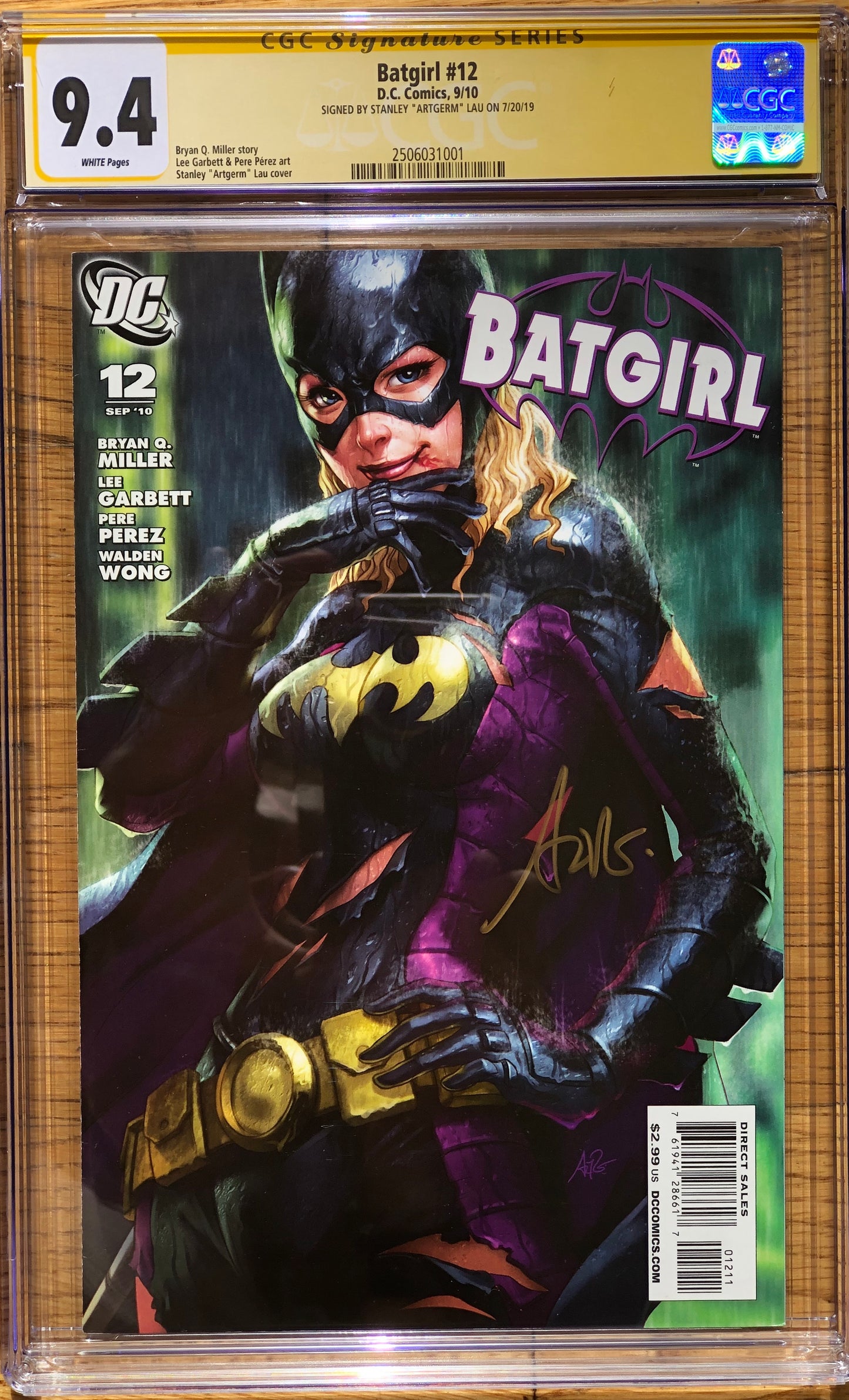 Batgirl #12 Signed by Stanley Artgerm Lau Variant - CGC 9.4