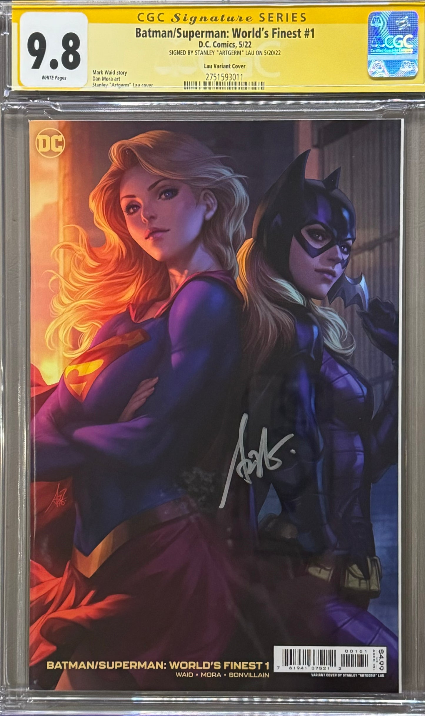 Batman/Superman: Worlds Finest #1 - Variant F - Stanley "Artgerm" Lau Variant - CGC Signature Series 9.8