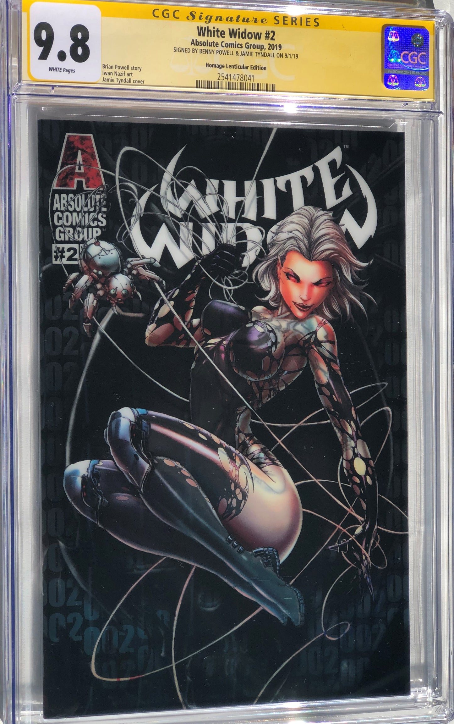 White Widow #2 - Cover V - Jamie Tyndall Homage Lenticular Edition - CGC Signature Series 9.8