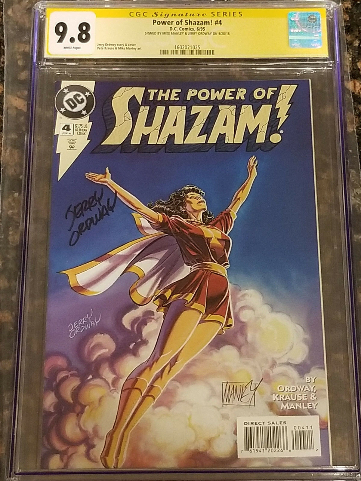 The power of Shazam #4 - Autographed by Mike Manley and Jerry Ordway CGC 9.8
