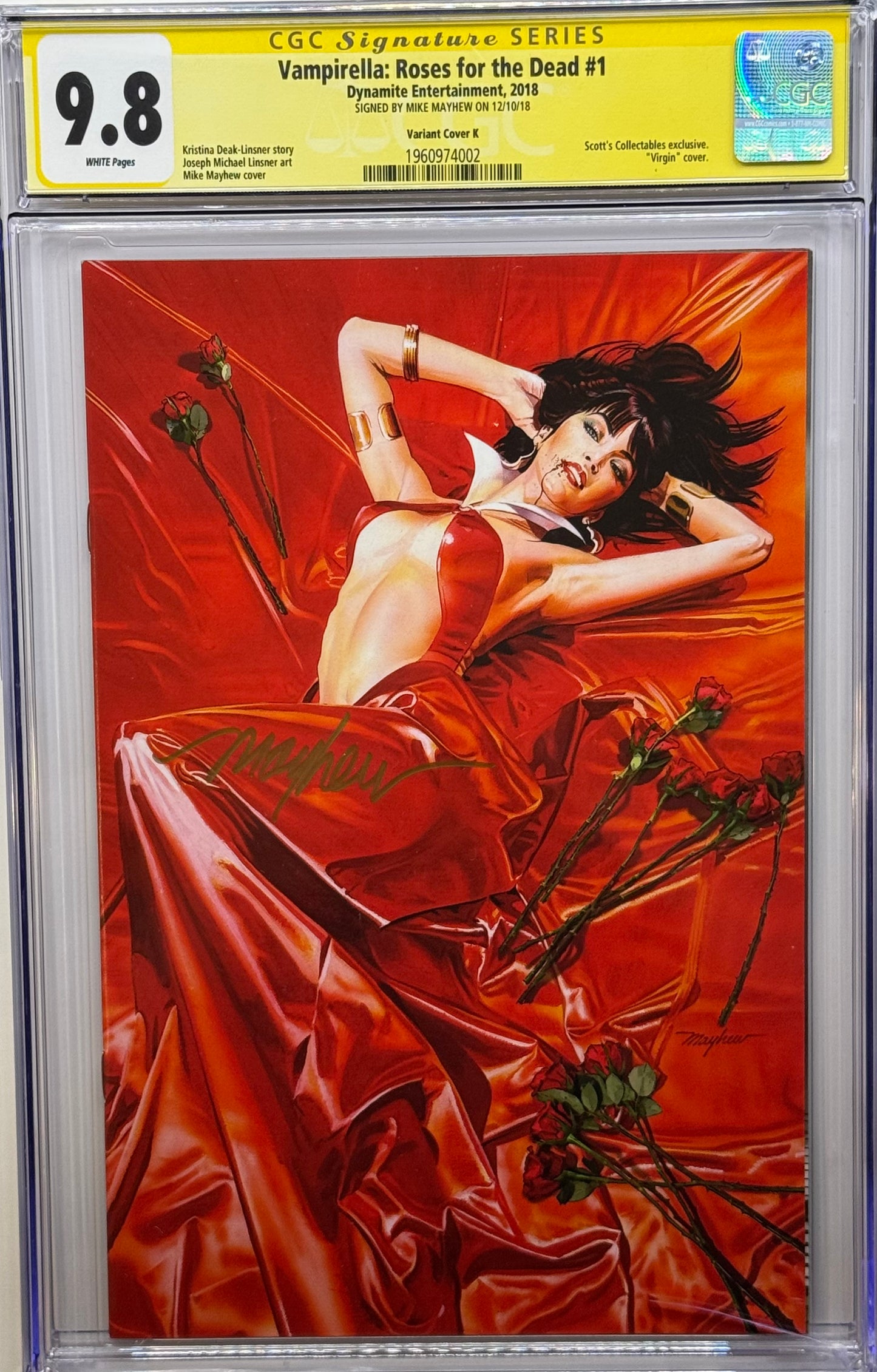 Vampirella: Roses for the Dead #1 - Cover J - Mike Mayhew Virgin Variant - CGC Signature Grade 9.8